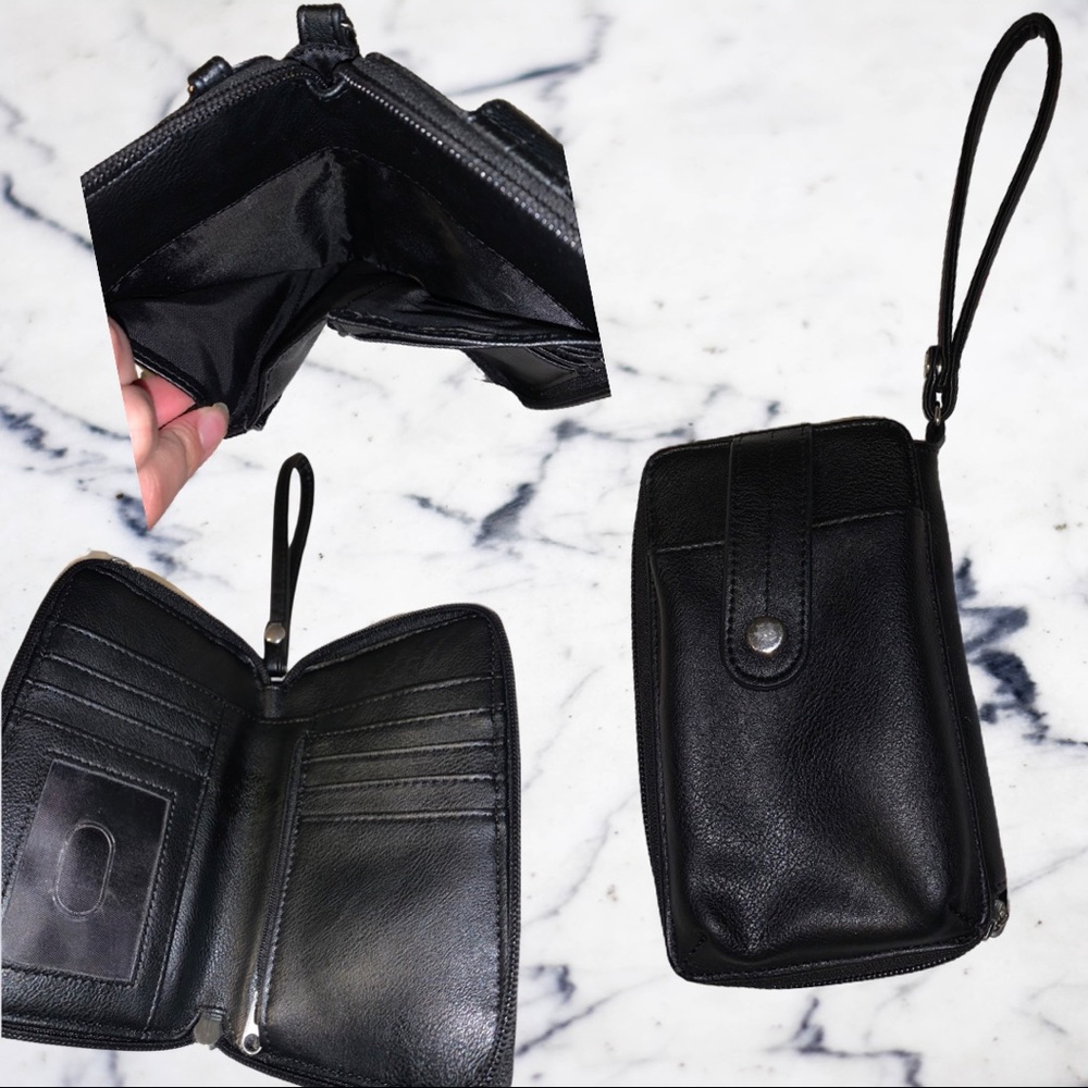 Travel Wristlet